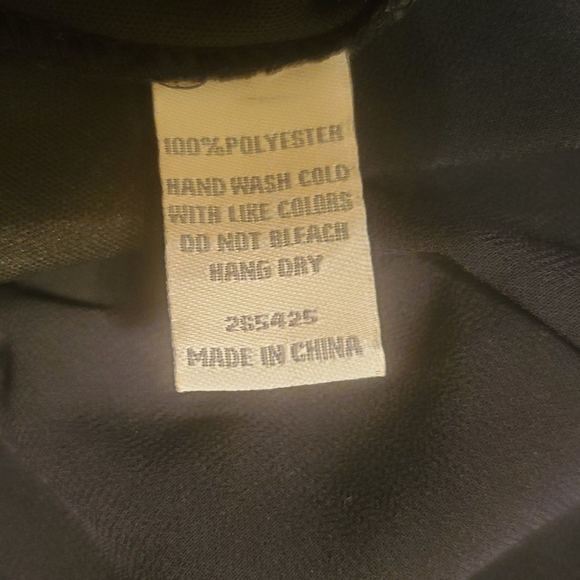 Flowy, Strapless Top - Picture 5 of 8